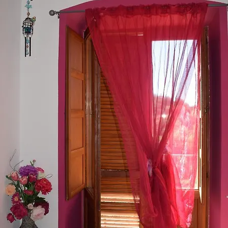 Raggio Di Sole Oda ve Kahvaltı